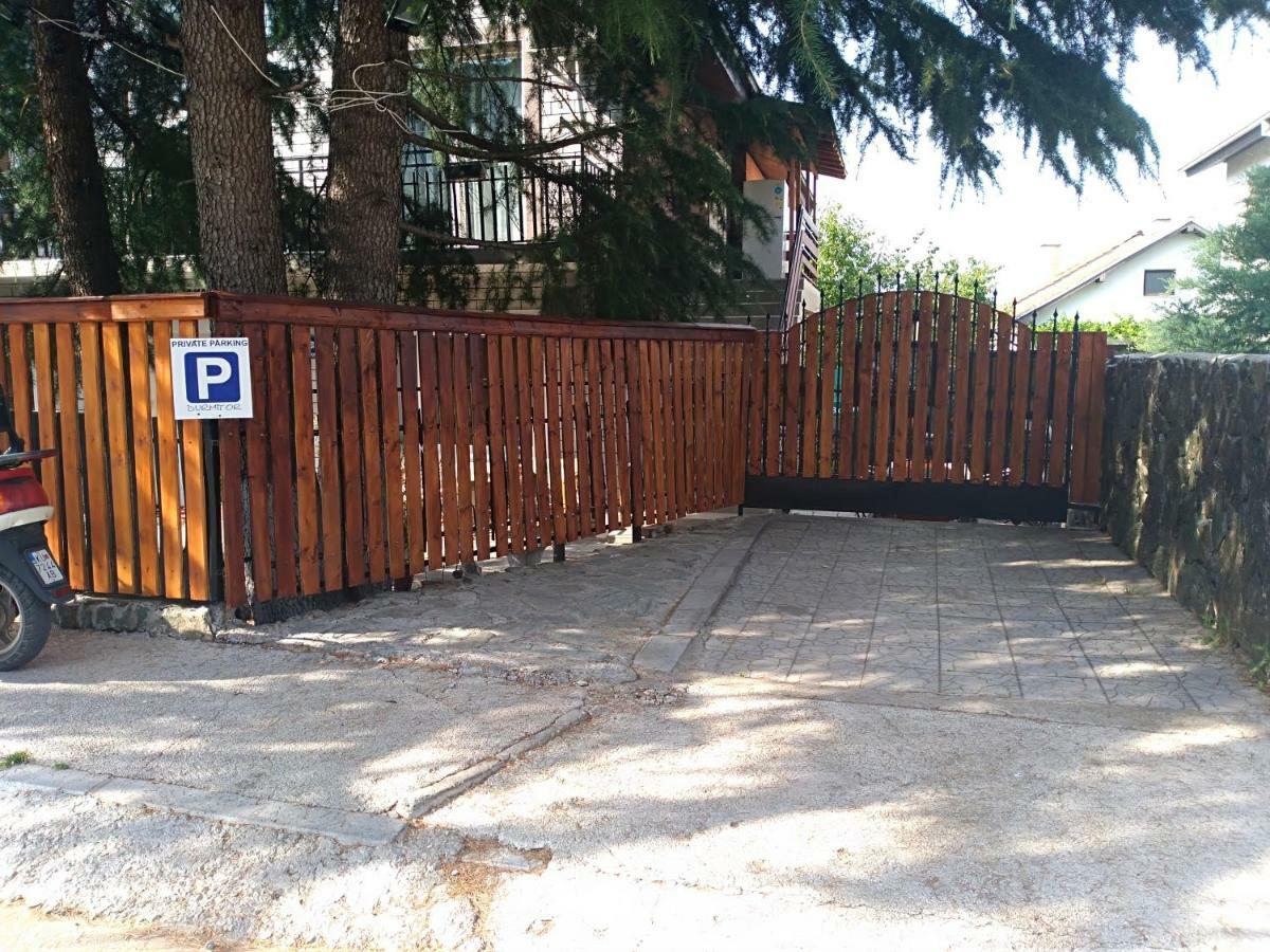 Durmitor Apartman Kumanovo Kültér fotó